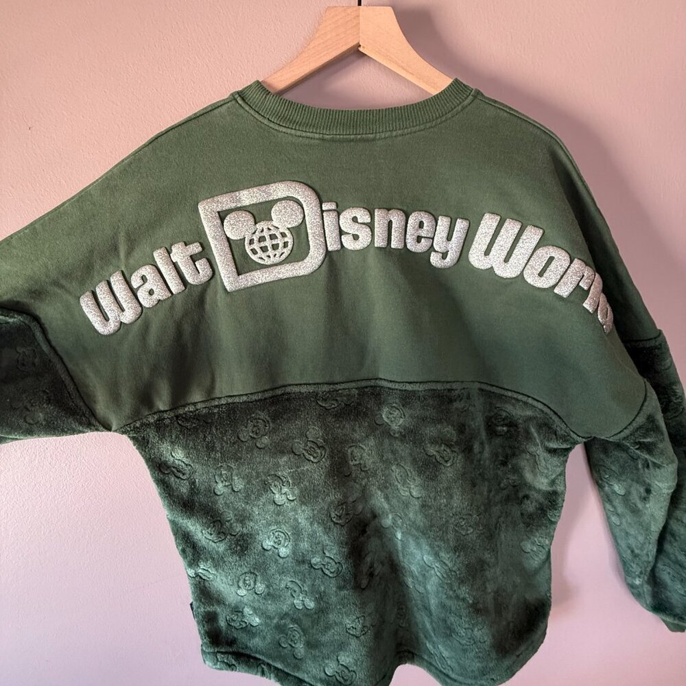 Women's M Disney Spirit Jersey Green Mickey Mouse Crewneck Sweatshirt - Picture 4 of 11